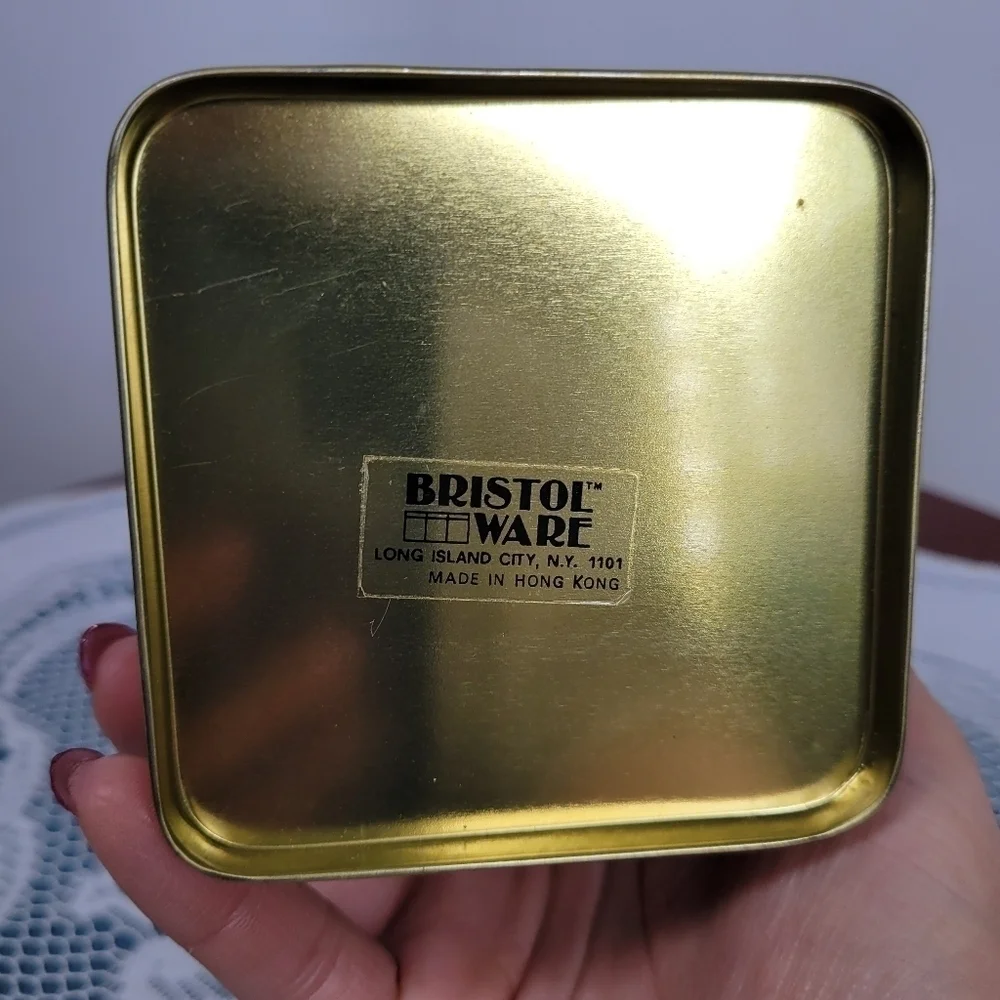 Vintage Ferry-Morse Seed Co. Tin Floral‎ Collectible Storage Container Cottage